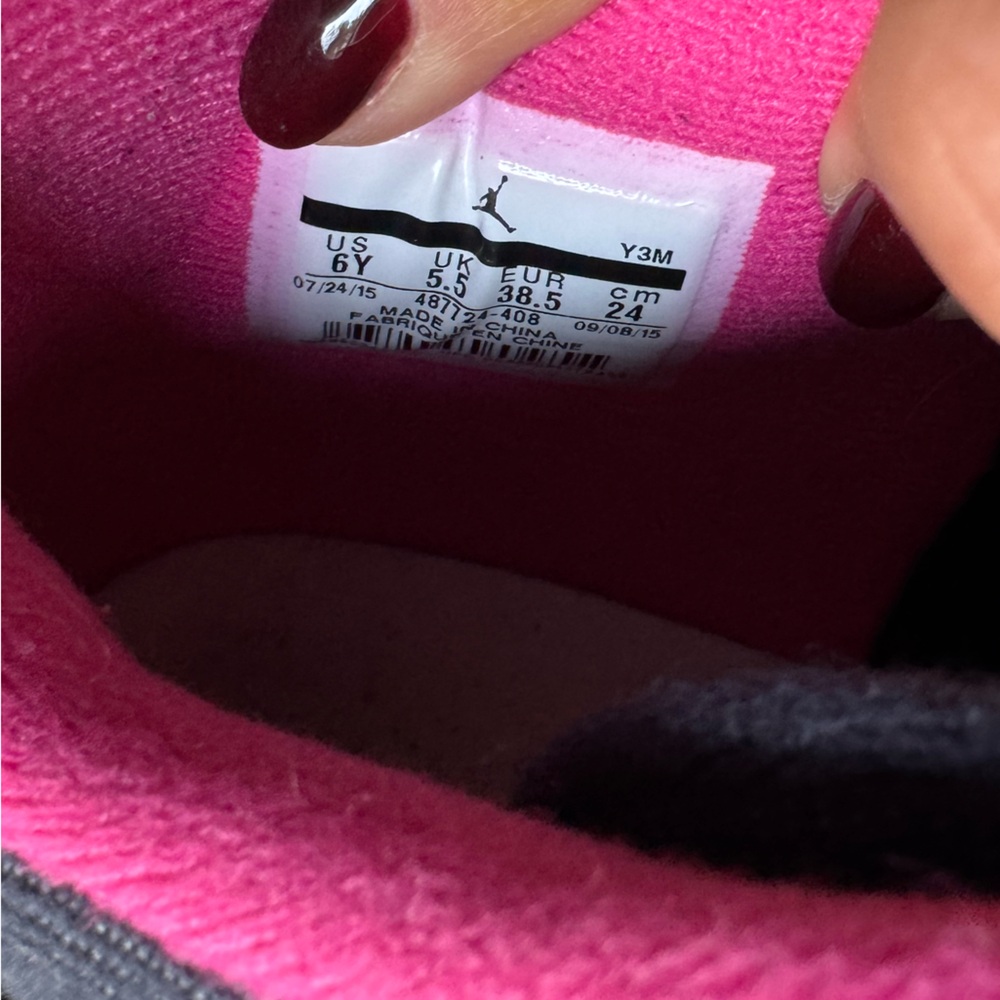 Jordan Women's Sneakers - Black and Pink - Picture 5 of 9
